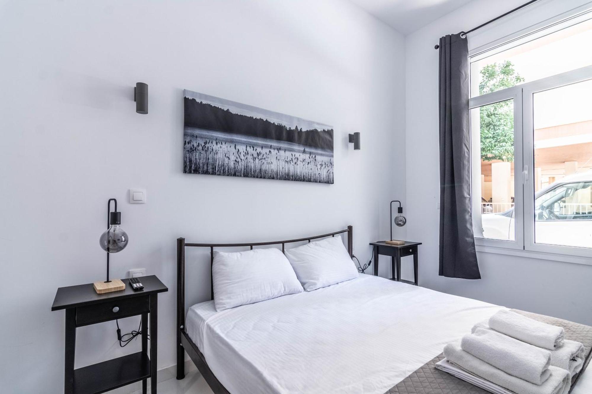 Aris Urban Pagrati Appartement *