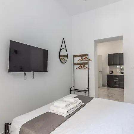 Apartamento Aris Urban Pagrati Atenas Exterior foto